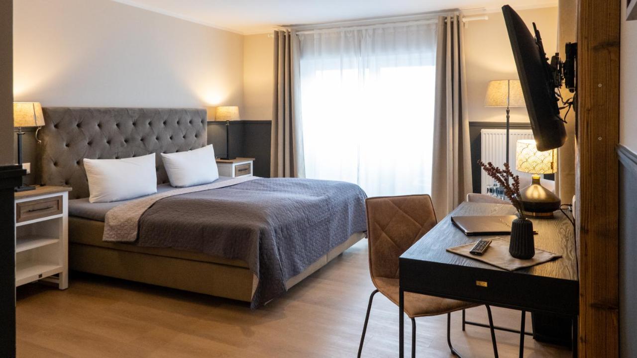Altstadt-Hotel شتندال المظهر الخارجي الصورة