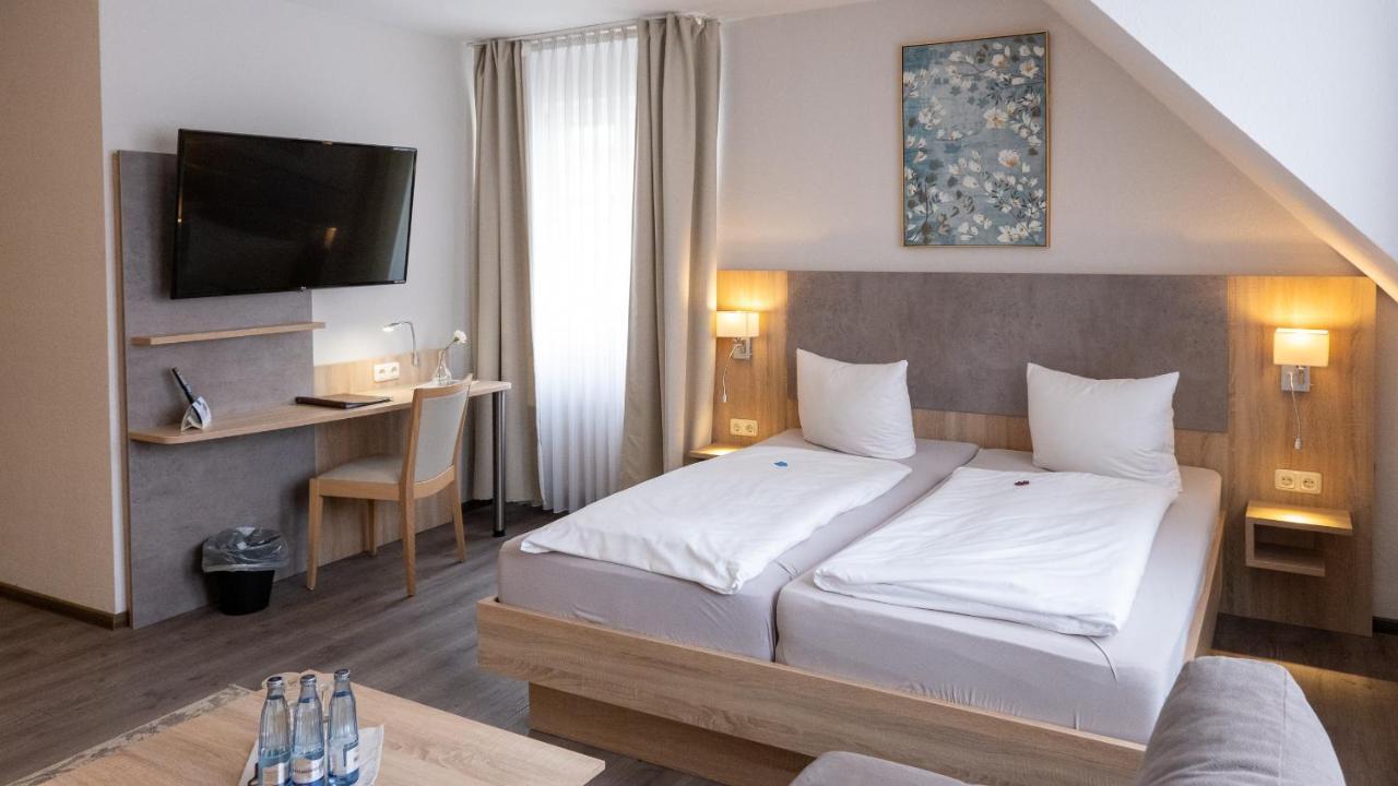 Altstadt-Hotel شتندال المظهر الخارجي الصورة
